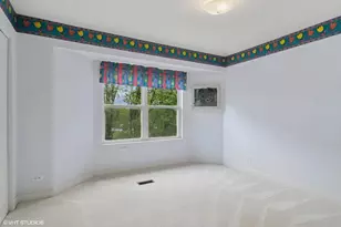 1048 N Palos Ave, Palatine, IL 60067 - Photo 20