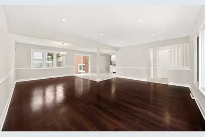 [Address not provided], South Holland, IL 60473 - Photo 2