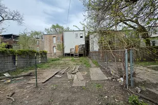 6620 S Rhodes Ave, Chicago, IL 60637 - Photo 2