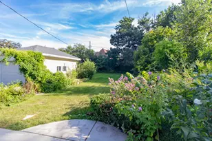 269 Shenstone Rd, Riverside, IL 60546 - Photo 22