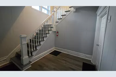 1352 Illinois Avenue, Ottawa, IL 61350 - Photo 2