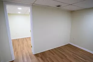 811 E 169th Pl, South Holland, IL 60473 - Photo 20