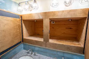 811 E 169th Pl, South Holland, IL 60473 - Photo 16