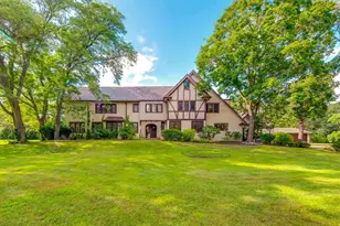 1380 Valley Rd, Bannockburn, IL 60015 - Photo 2