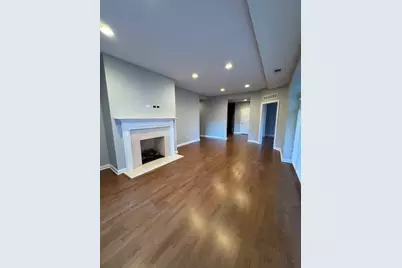 1800 Amberley Court #102, Lake Forest, IL 60045 - Photo 6