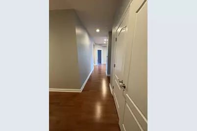 1800 Amberley Court #102, Lake Forest, IL 60045 - Photo 28