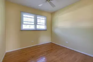 36661 N Oakwood Dr, Lake Villa, IL 60046 - Photo 14