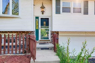 36661 N Oakwood Dr, Lake Villa, IL 60046 - Photo 4