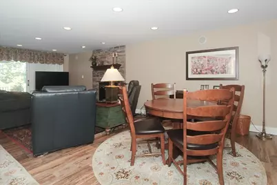 660 Old Barn Road #F-24, Lake Barrington, IL 60010 - Photo 32