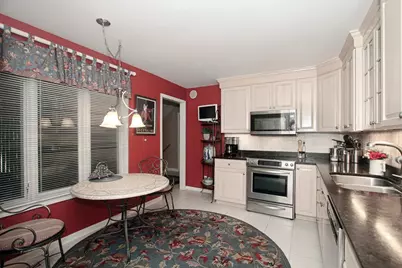 660 Old Barn Road #F-24, Lake Barrington, IL 60010 - Photo 16