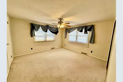 1203 W Clark Street, Princeton, IL 61356 - Photo 16