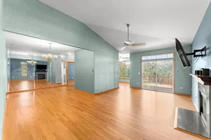 16082 Julia Courtyard, Tinley Park, IL 60477 - Photo 4