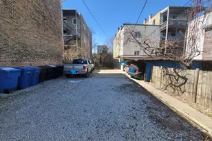 1331 N Campbell Ave, Chicago, IL 60622 - Photo 4