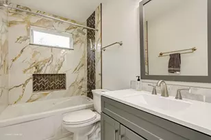 853 Voyager Dr, Bartlett, IL 60103 - Photo 12