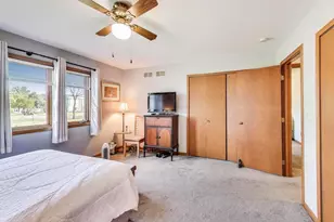 10524 Camelot St, Westchester, IL 60154 - Photo 18