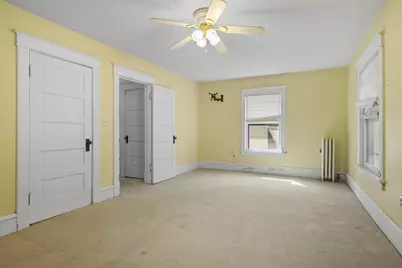 1317 N Clinton Boulevard, Bloomington, IL 61701 - Photo 14