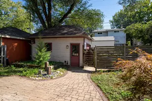 1317 N Clinton Blvd, Bloomington, IL 61701 - Photo 18