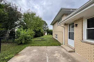 17204 Bernadine St, Lansing, IL 60438 - Photo 20