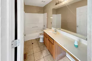 625 Edward Dr, Romeoville, IL 60446 - Photo 10