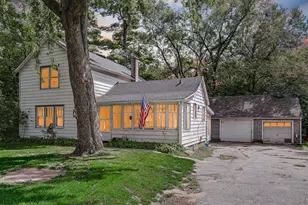 2201 Thornton Lansing Rd, Lansing, IL 60438 - Photo 1