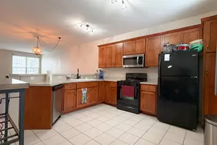 115 Hillwood Pl, Aurora, IL 60506 - Photo 4