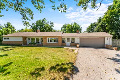 4501 E Kuhn Road, Richmond, IL 60071 - Photo 1