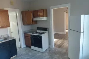 119 E 118th St, Chicago, IL 60628 - Photo 8