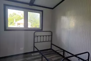 105 N 3rd St, La Harpe, IL 61450 - Photo 8