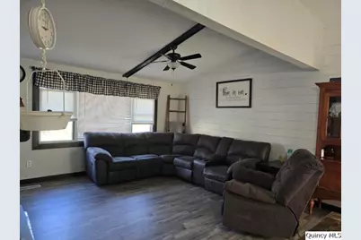 105 N 3rd Street, La Harpe, IL 61450 - Photo 2