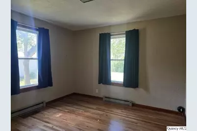 417 N Washington Street, Carthage, IL 62321 - Photo 10