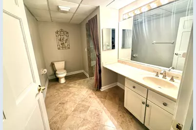 4 Greenbrier Court, Lake in the Hills, IL 60156 - Photo 28