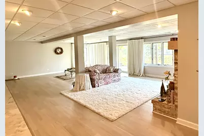 4 Greenbrier Court, Lake in the Hills, IL 60156 - Photo 30