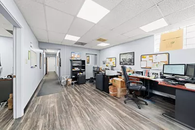 10139 S Western Avenue, Chicago, IL 60643 - Photo 8