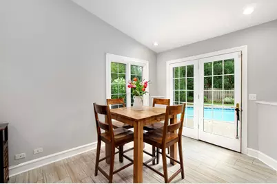 9445 Avers Avenue, Evanston, IL 60203 - Photo 12