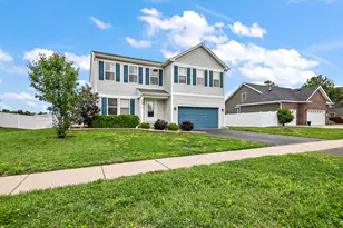 645 Kathy Dr, Bourbonnais, IL 60914 - Photo 2