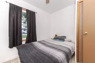 1702 S Plum St, Pontiac, IL 61764 - Photo 14