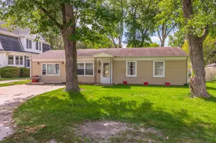 1702 S Plum St, Pontiac, IL 61764 - Photo 4