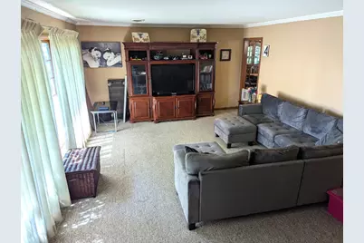 9314 S Il Route 23, Marengo, IL 60152 - Photo 12