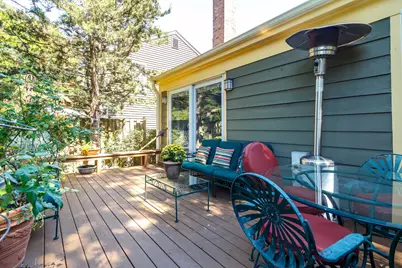 8 The Court Of Charlwood, Northbrook, IL 60062 - Photo 24