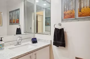 155 N Harbor Dr, Chicago, IL 60601 - Photo 16