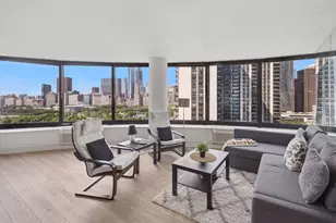 155 N Harbor Dr, Chicago, IL 60601 - Photo 4