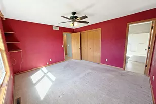 12432 Barberry Dr, Winnebago, IL 61088 - Photo 14