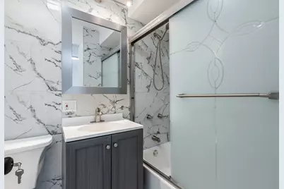 8461 Gross Point Road, Skokie, IL 60077 - Photo 22