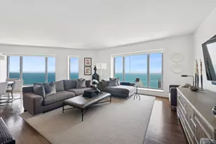 950 N Michigan Ave, Chicago, IL 60611 - Photo 4