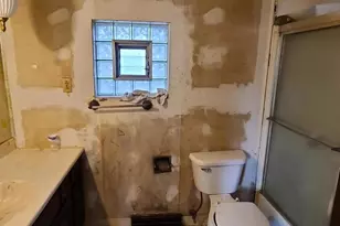 616 Ingraham Ave, Calumet City, IL 60409 - Photo 4