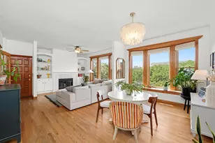 3901 N Fremont St, Chicago, IL 60613 - Photo 6