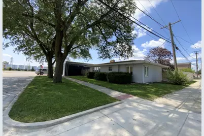 4642 S Hawthorne Avenue, Lyons, IL 60534 - Photo 2