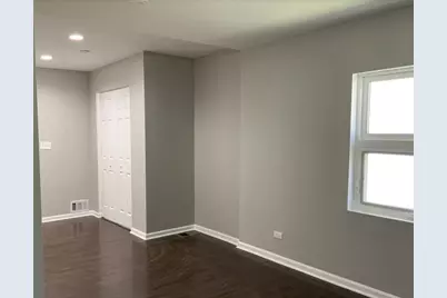 4642 S Hawthorne Avenue, Lyons, IL 60534 - Photo 12