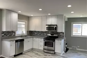 4642 S Hawthorne Ave, Lyons, IL 60534 - Photo 6