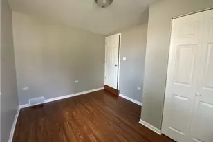 4642 S Hawthorne Ave, Lyons, IL 60534 - Photo 24